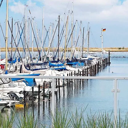 Hochwertiges Am Wasser Апартаменты *